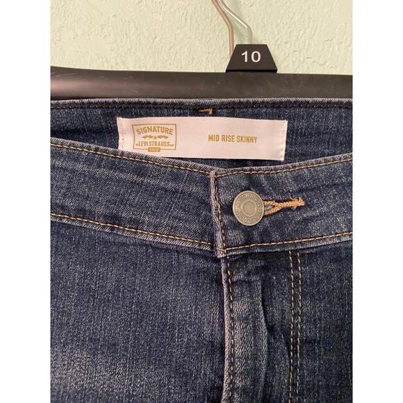 Signature by Levi Strauss & Co. Mid-Rise Skinny Jeans, Multiple Size 39X32 - Picture 3 of 5